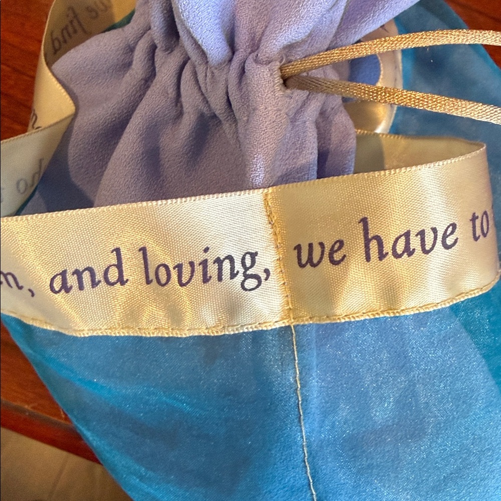 Maya Angelou pouch - Picture 5 of 9